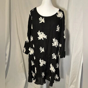 black & cream floral embroidered Beige by ECI dress size medium